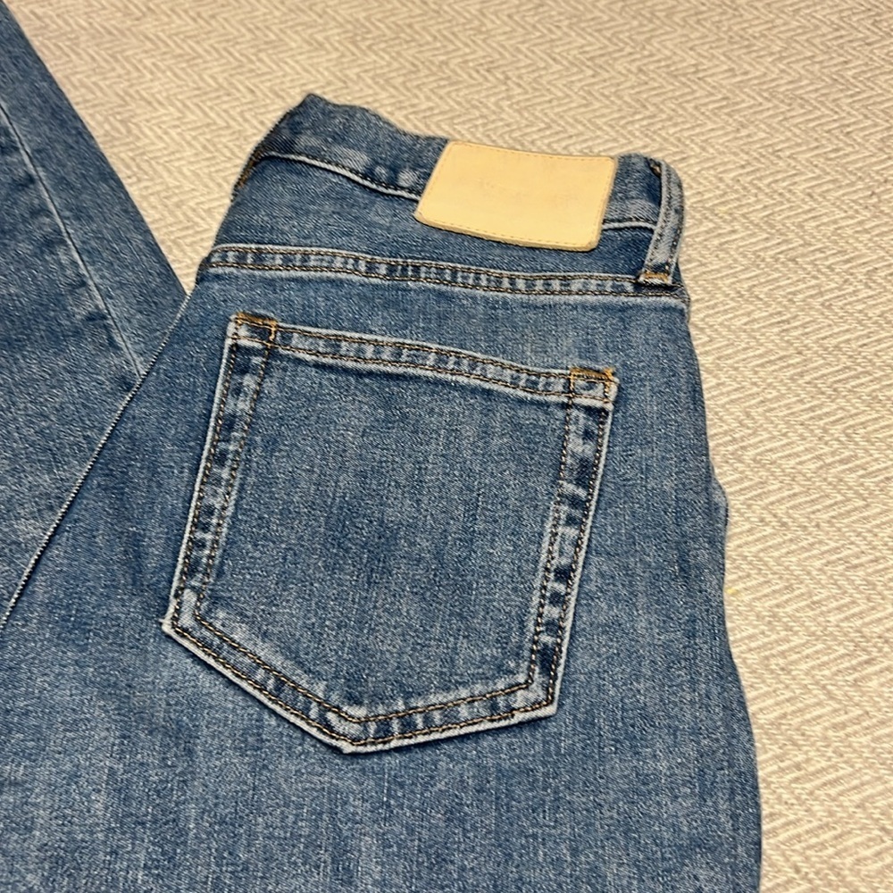 EVERLANE High rise Skinny Jean.  Size 25 Regular. - Picture 3 of 13